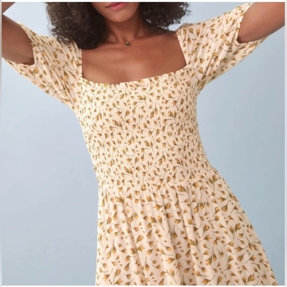 Reformation Meadow Dress - size XS $268 - Picture 2 of 8